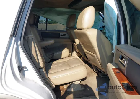 2010 Ford Expedition Eddie Bauer z USA, uszkodzony, nr VIN 1FMJU1H56AEA07257